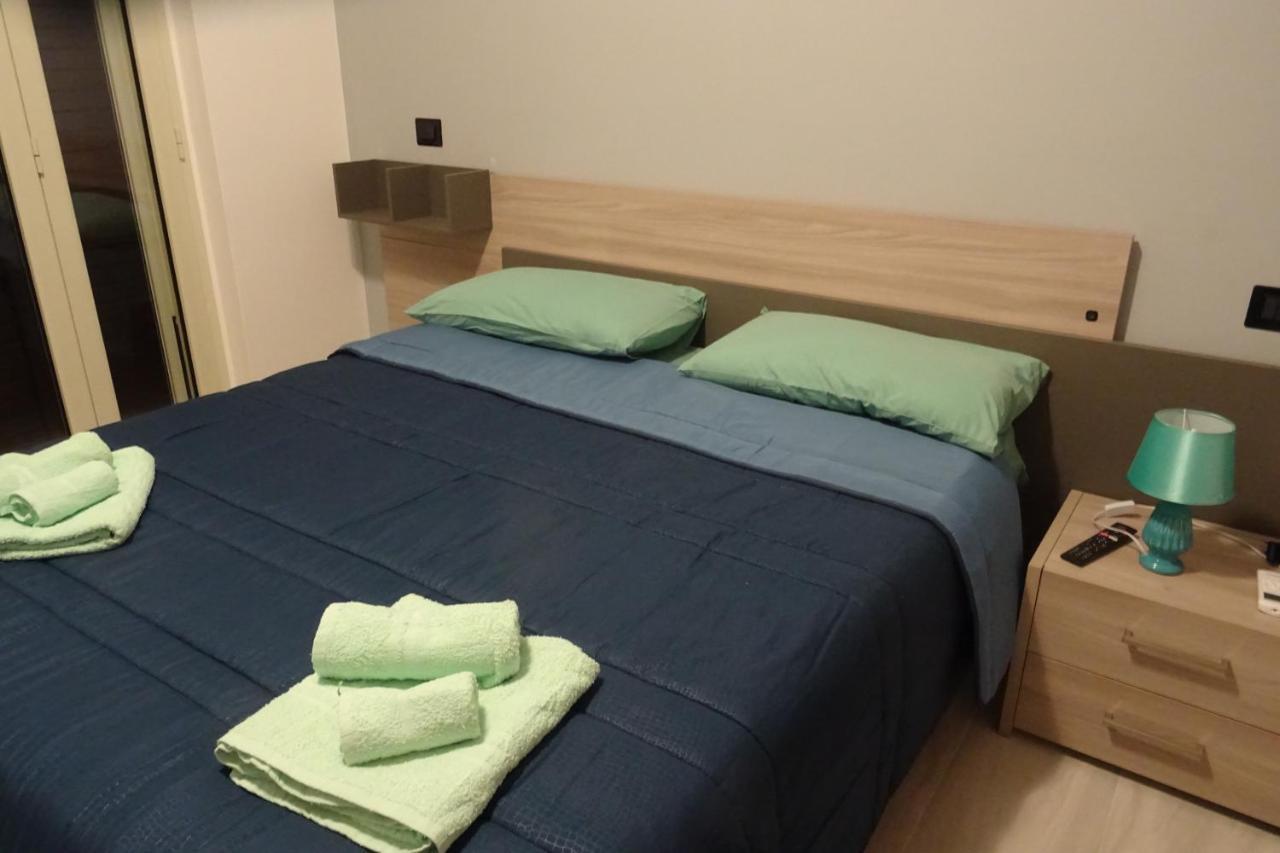 B&B Alba Chiara Паола Екстериор снимка